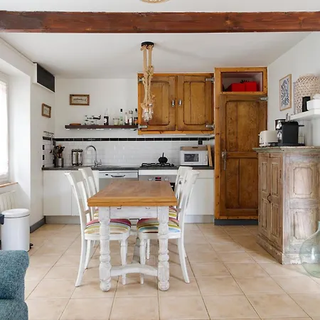 Le Valnotte - Proche Et Traversees Iles Holiday home